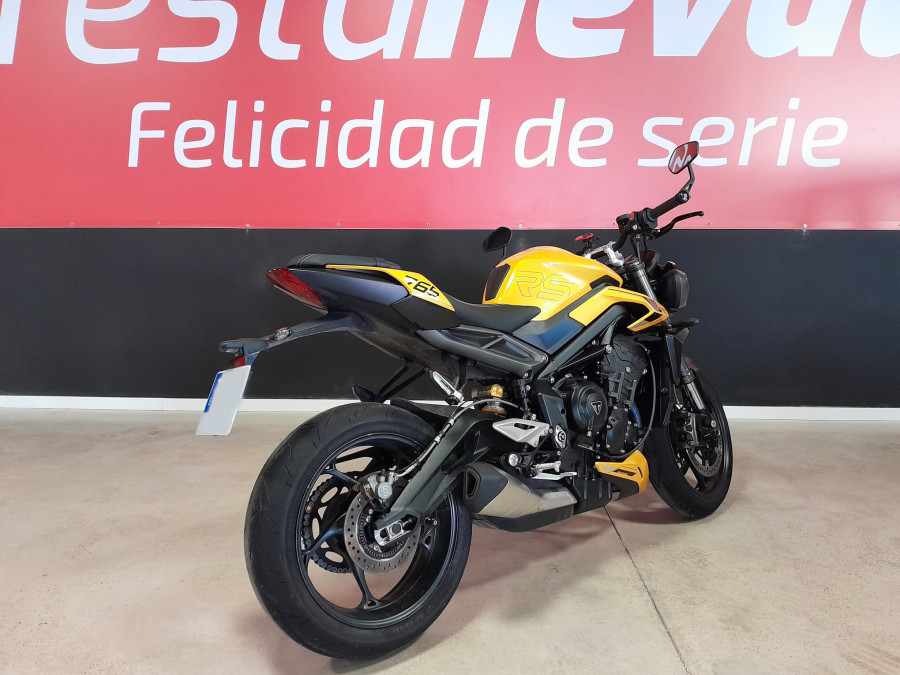 Imagen 11 de Triumph Street Triple RS Gasolina 131 CV