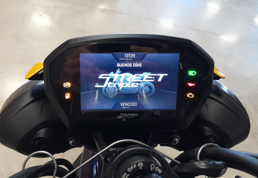 Imagen 2 de Triumph Street Triple RS Gasolina 131 CV