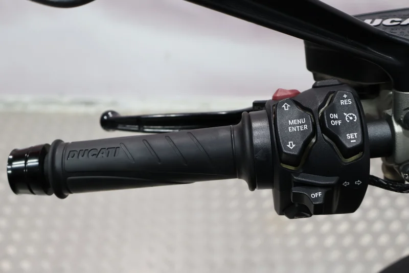 Imagen de Ducati DIAVEL 1260 S