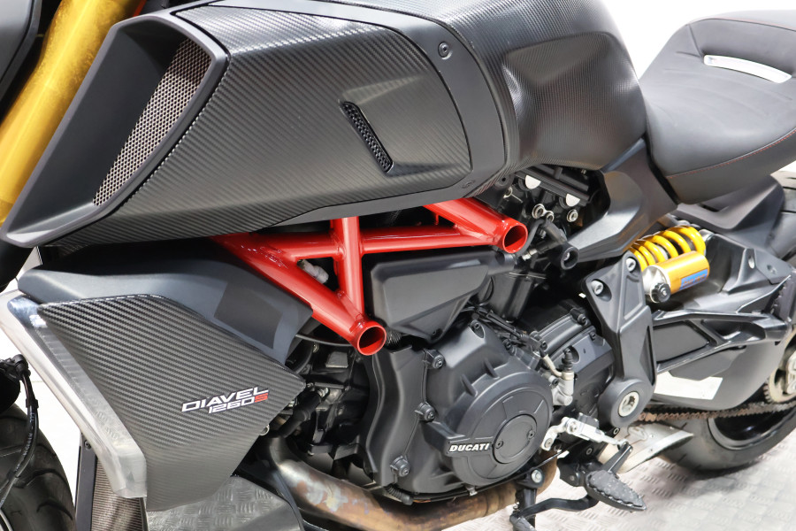 Imagen 13 de Ducati DIAVEL 1260 S Gasolina 159 CV