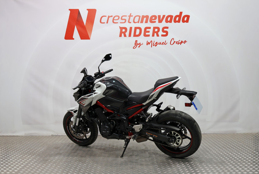 Imagen 10 de KAWASAKI Z 900 Gasolina 125 CV