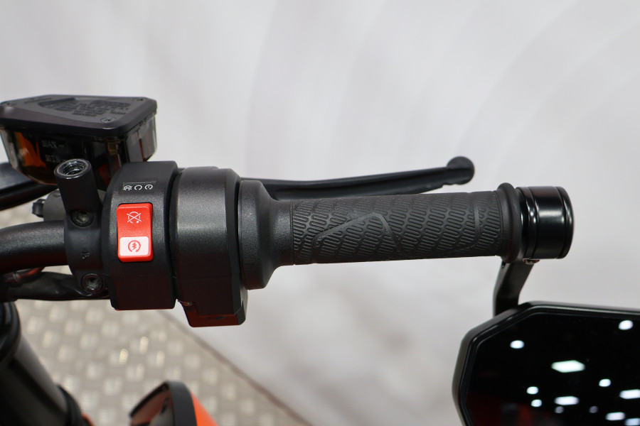 Imagen 9 de Ktm 890 Duke L A2 Gasolina 48 CV