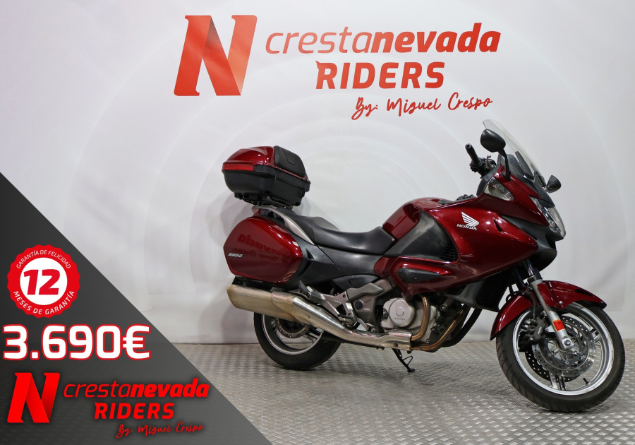 Imagen 1 de Honda DEUVILLE 700 Gasolina 65 CV
