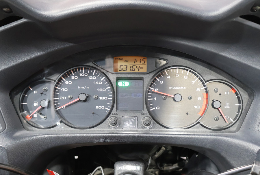 Imagen 2 de Honda DEUVILLE 700 Gasolina 65 CV