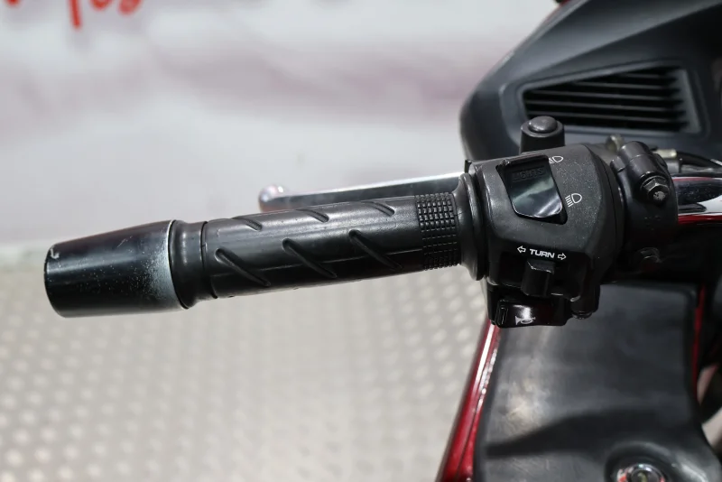 Imagen de Honda DEUVILLE 700