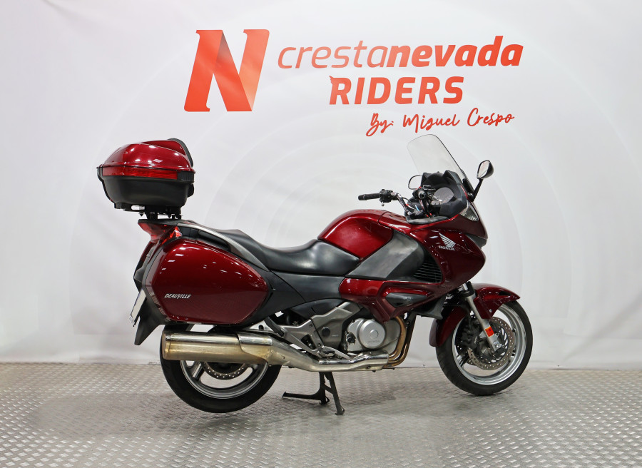 Imagen 11 de Honda DEUVILLE 700 Gasolina 65 CV