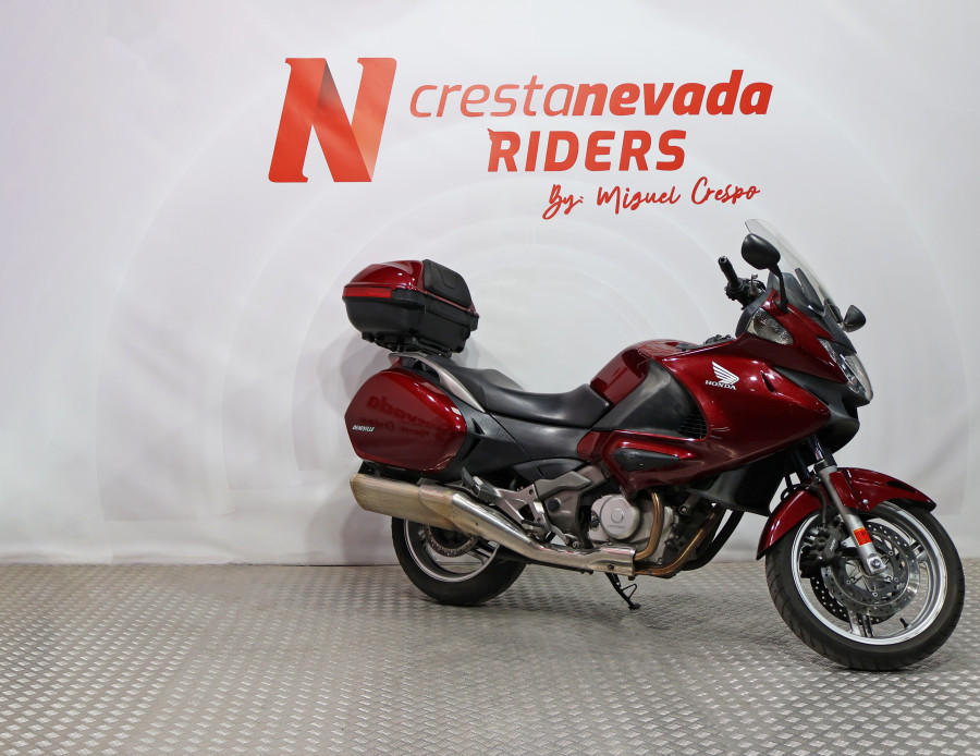 Imagen 16 de Honda DEUVILLE 700 Gasolina 65 CV