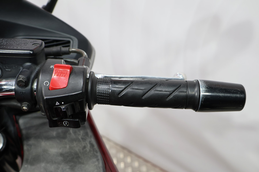 Imagen 9 de Honda DEUVILLE 700 Gasolina 65 CV