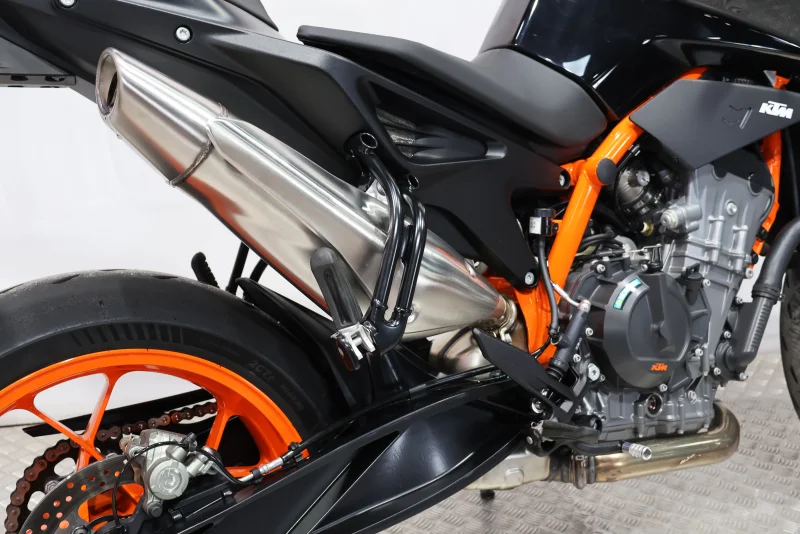 Imagen de Ktm 890 DUKE R