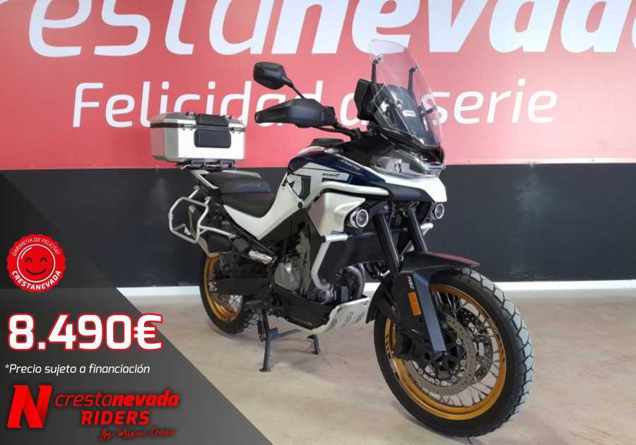 Imagen 1 de CFMOTO 800 MT Gasolina 91 CV