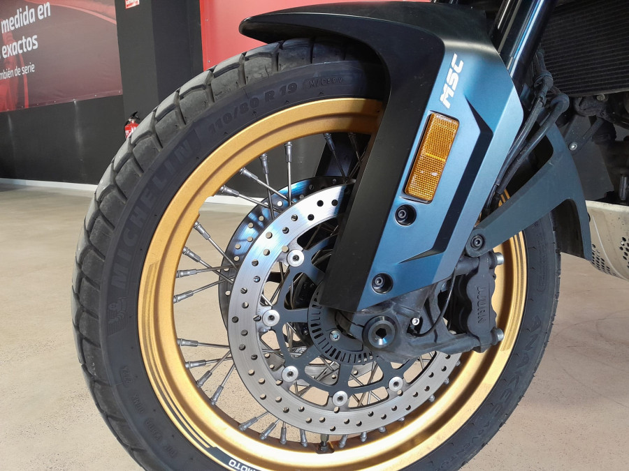 Imagen 11 de CFMOTO 800 MT Gasolina 91 CV