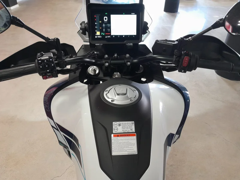Imagen de CFMOTO 800 MT