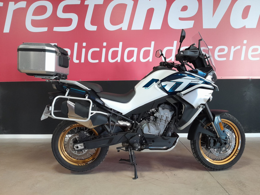 Imagen 6 de CFMOTO 800 MT Gasolina 91 CV