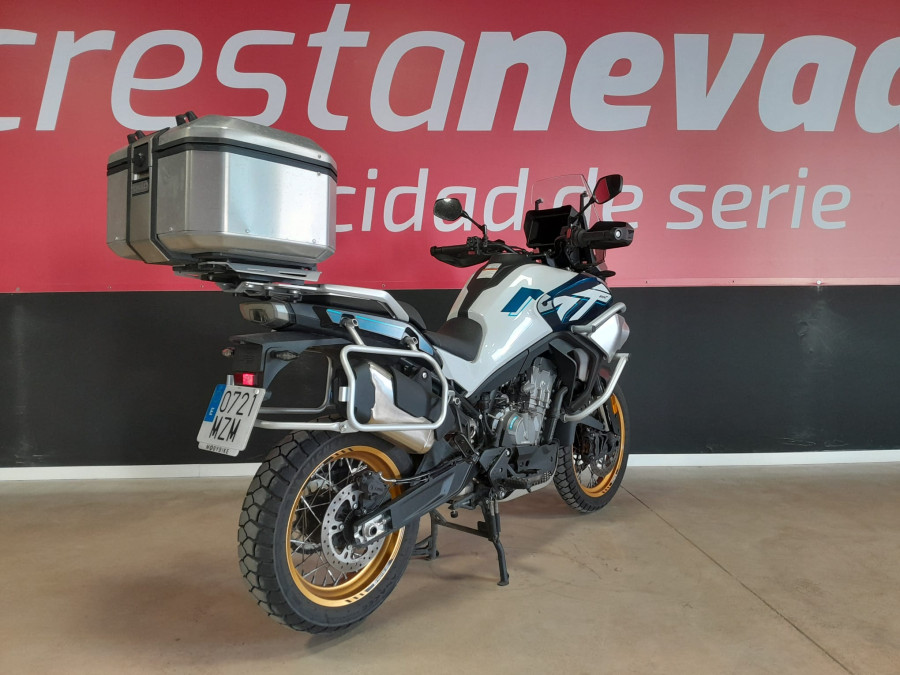 Imagen 9 de CFMOTO 800 MT Gasolina 91 CV