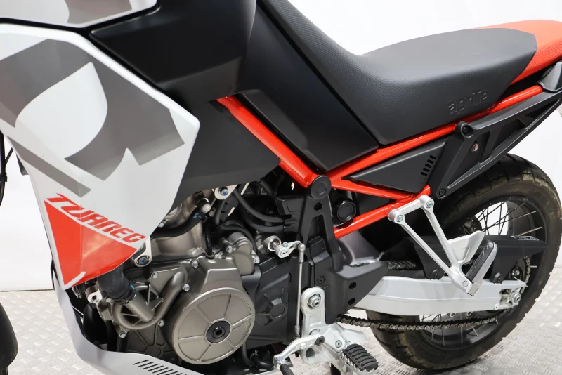 Imagen de Aprilia Tuareg 660