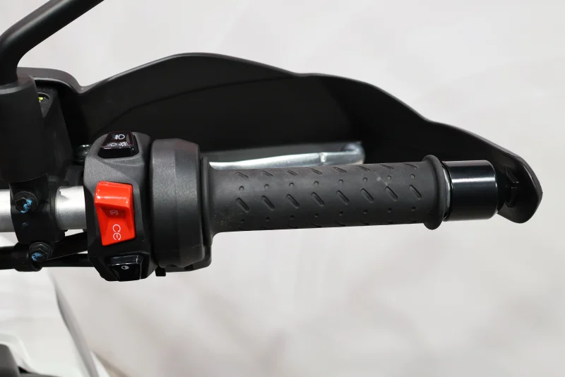 Imagen de Aprilia Tuareg 660