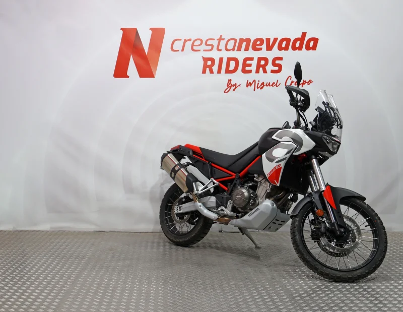 Imagen de Aprilia Tuareg 660