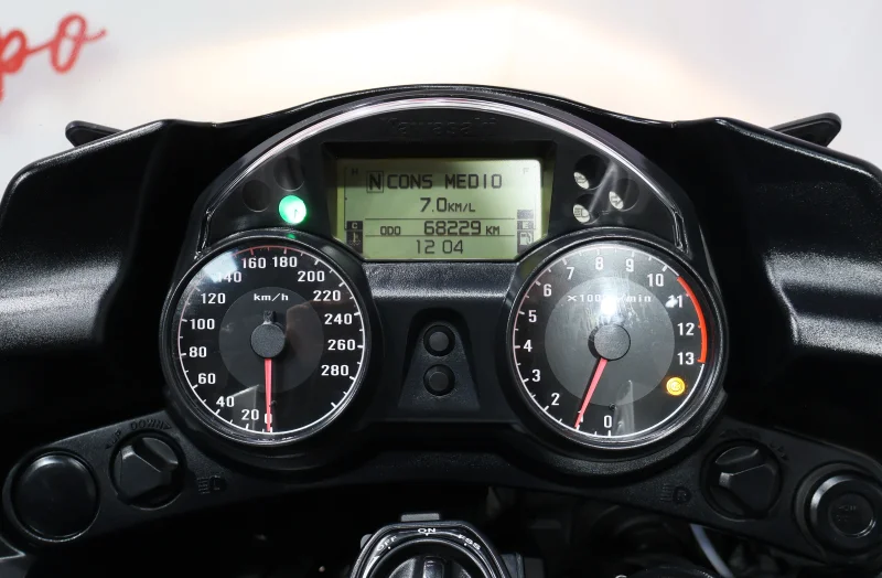 Imagen de KAWASAKI GTR 1400