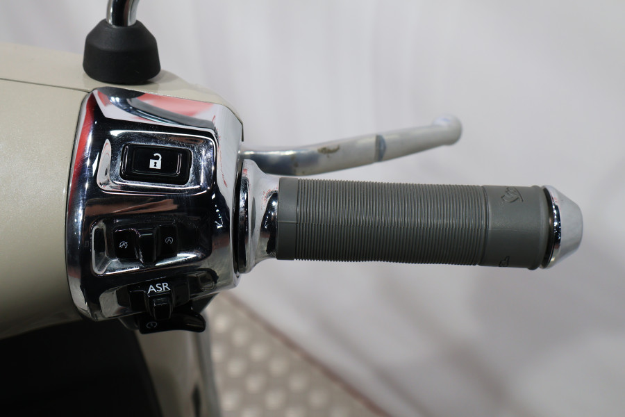 Imagen de Piaggio VESPA GTS 125 SUPER