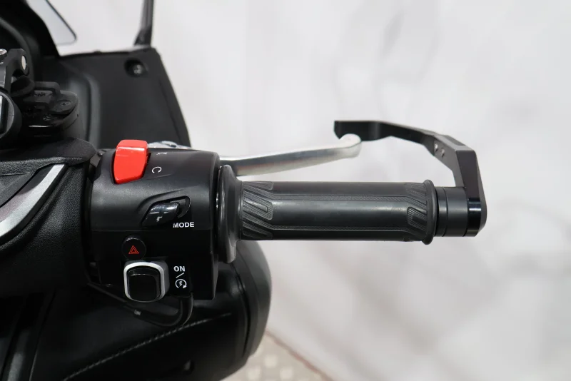 Imagen de Yamaha TMAX 560 TECH MAX