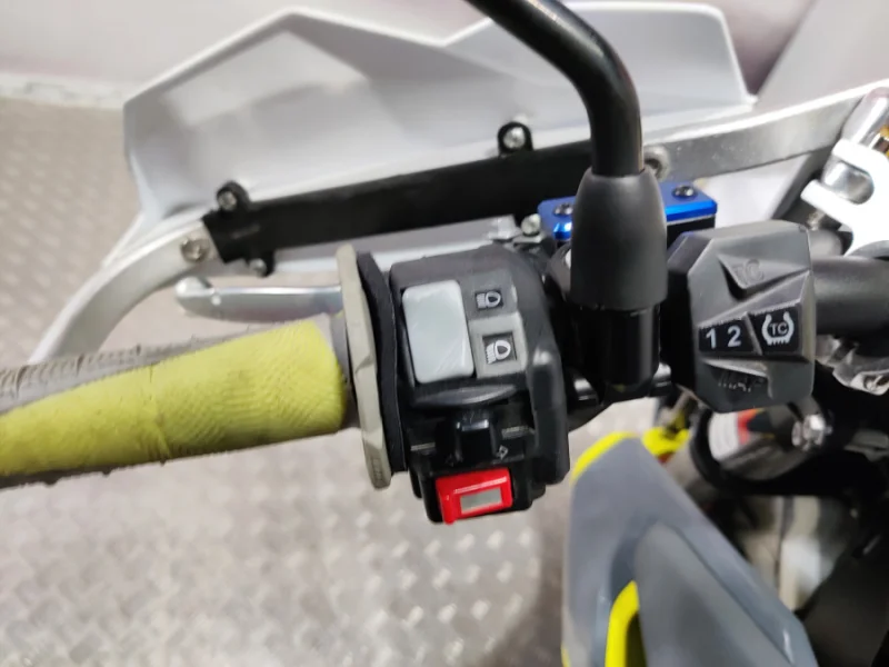 Imagen de Husqvarna 701 SUPERMOTO