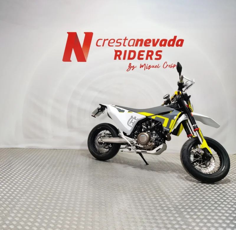 Imagen de Husqvarna 701 SUPERMOTO