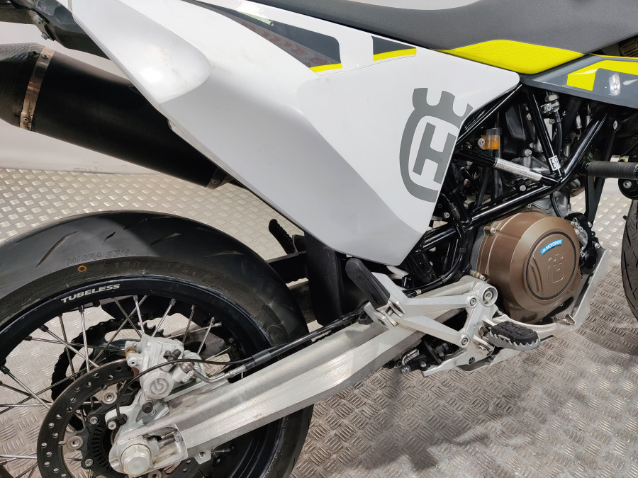 Imagen 14 de Husqvarna 701 SUPERMOTO Gasolina 75 CV