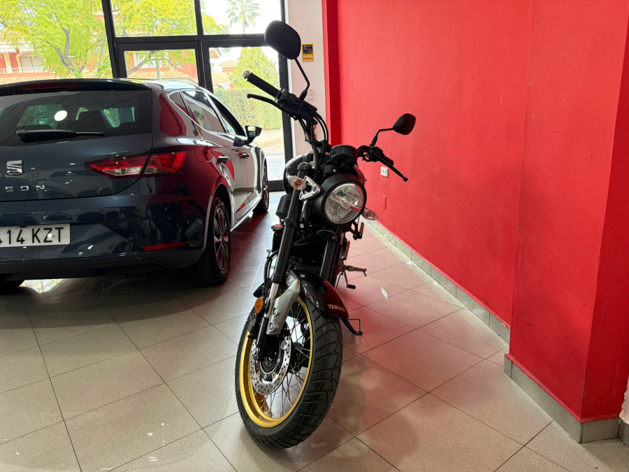 Imagen 4 de Yamaha XSR 125 LEGACY Gasolina 15 CV