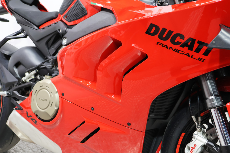 Imagen 12 de Ducati PANIGALE V4 Gasolina 216 CV