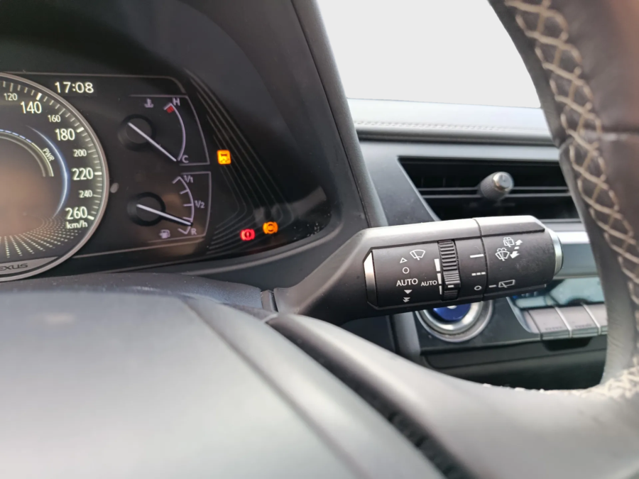 Imagen de Lexus UX