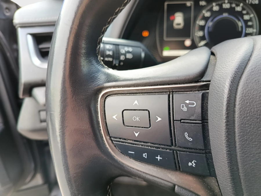 Imagen de Lexus UX