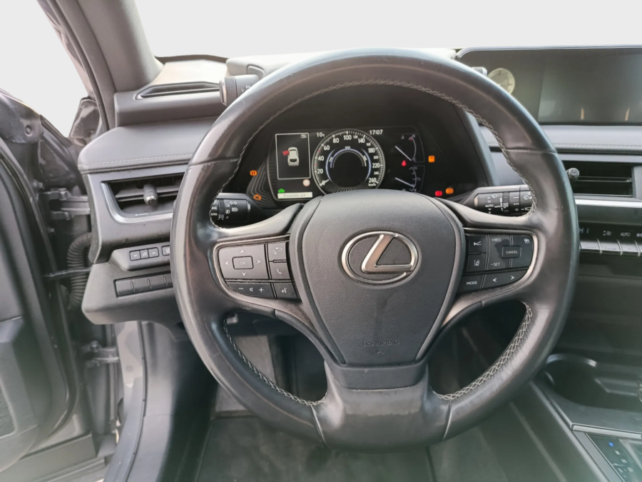 Imagen de Lexus UX