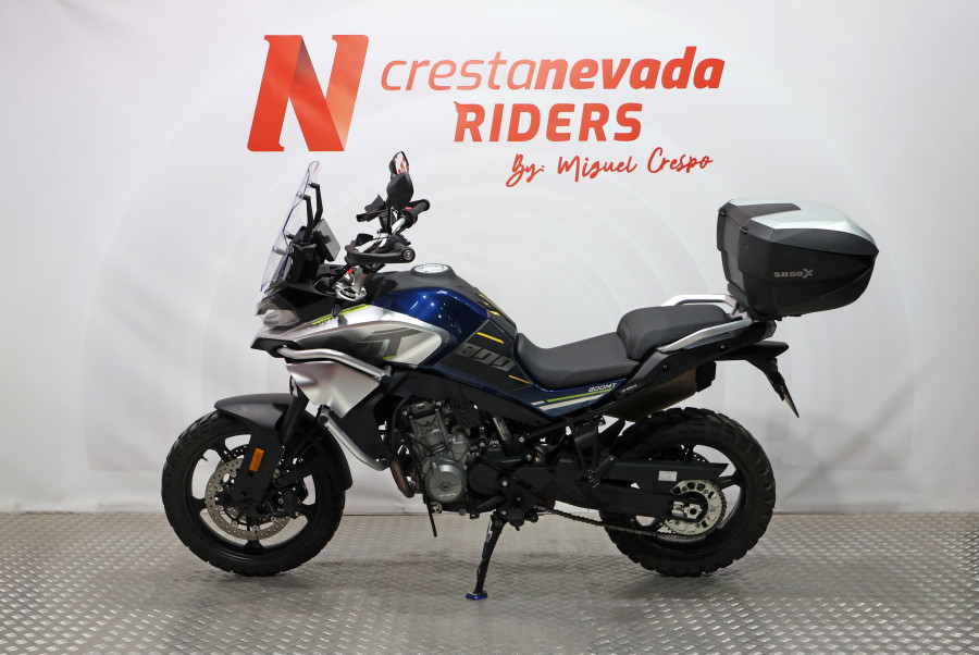 Imagen 3 de CFMOTO 800 MT SPORT Gasolina 91 CV