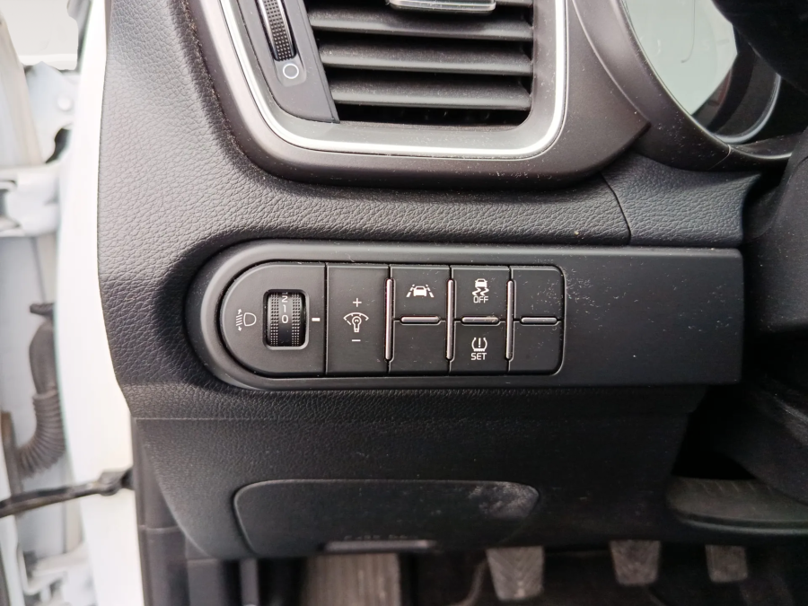 Imagen de Kia cee