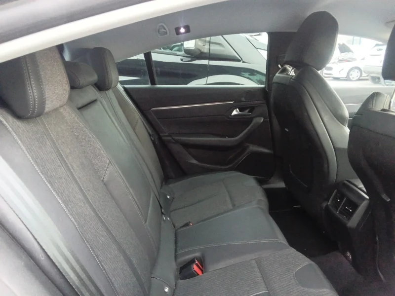 Imagen de Peugeot 508