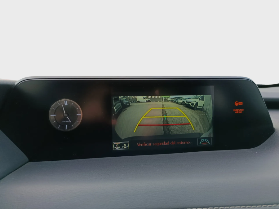 Imagen de Lexus UX