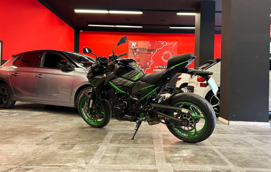 Imagen 10 de KAWASAKI Z 900 Gasolina 125 CV