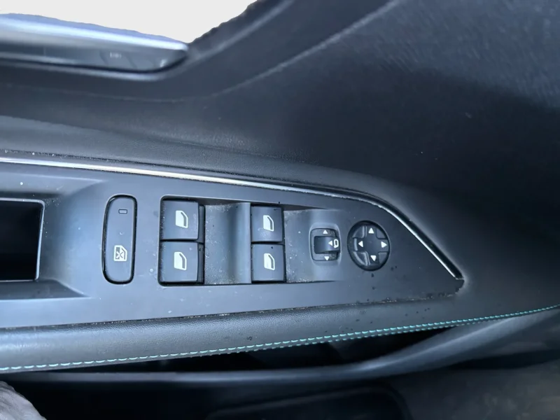 Imagen de Peugeot 3008