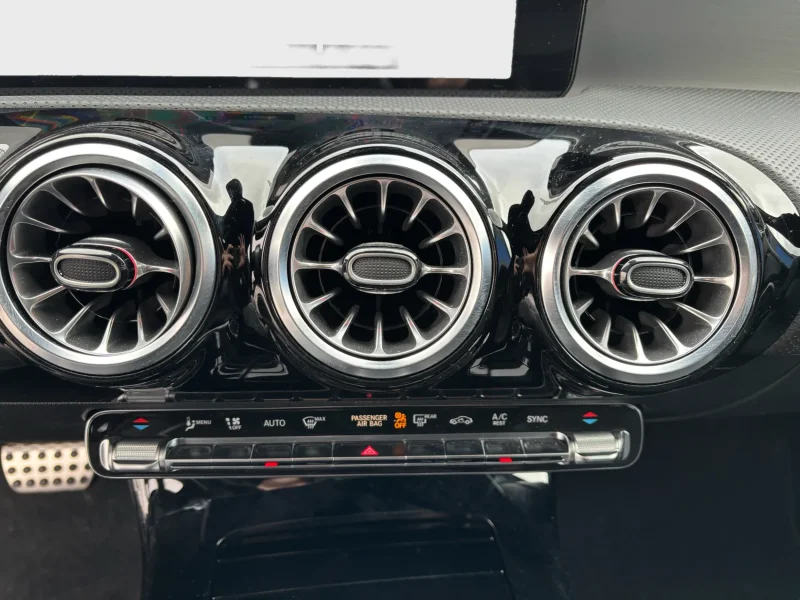 Imagen de mercedes-benz CLA