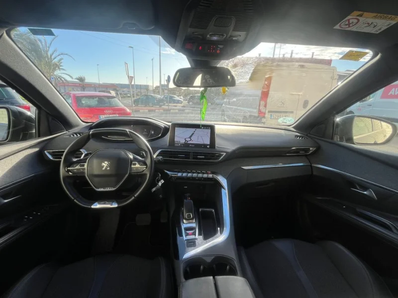 Imagen de Peugeot 5008