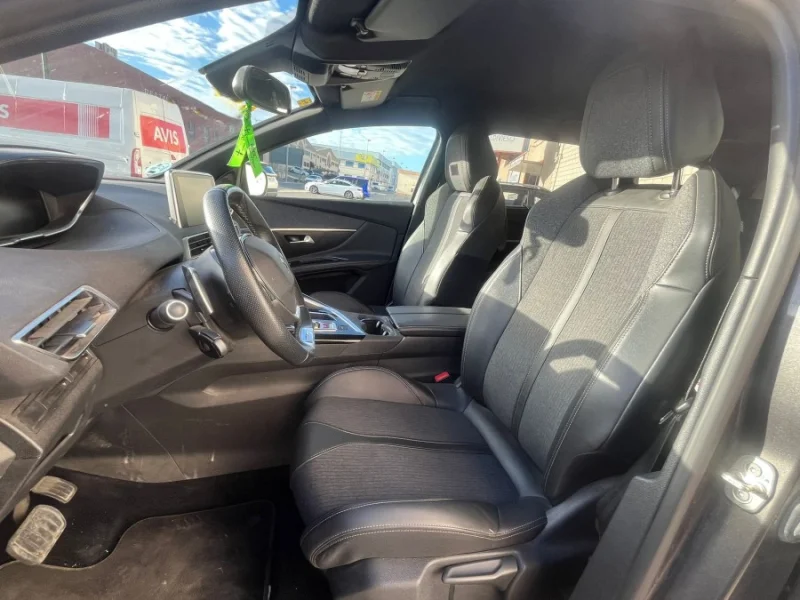 Imagen de Peugeot 5008