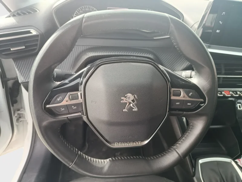 Imagen de Peugeot 208