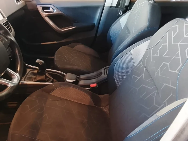 Imagen de Peugeot 2008