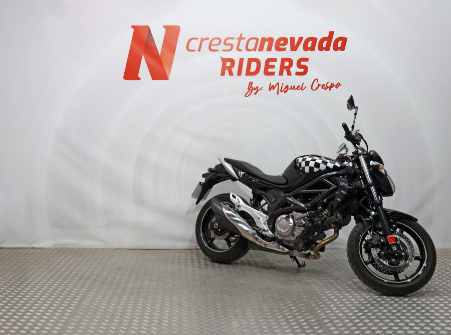 Imagen 16 de Suzuki SV 650 GLADIUS Gasolina 72 CV