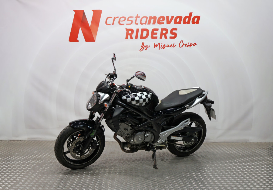 Imagen 4 de Suzuki SV 650 GLADIUS Gasolina 72 CV