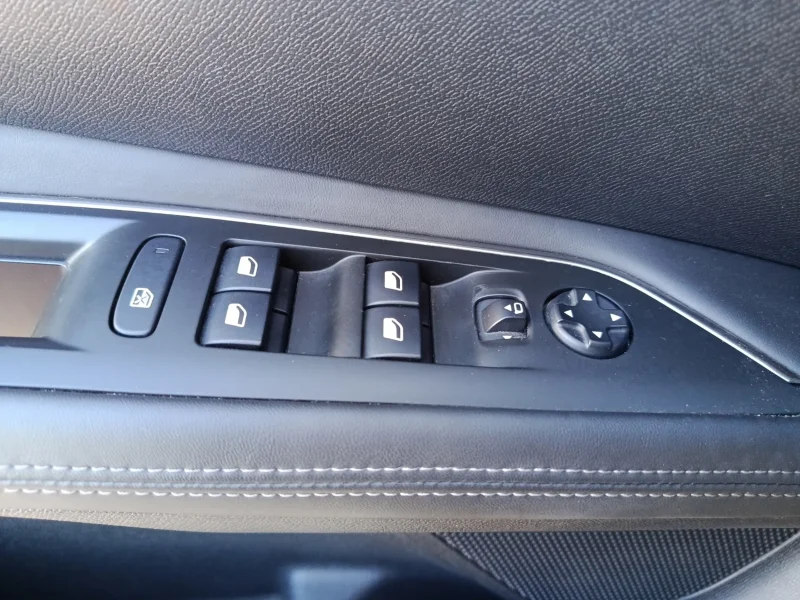 Imagen de Peugeot 3008