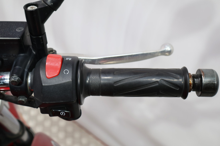 Imagen 9 de Yamaha YBR 250 Gasolina 22 CV