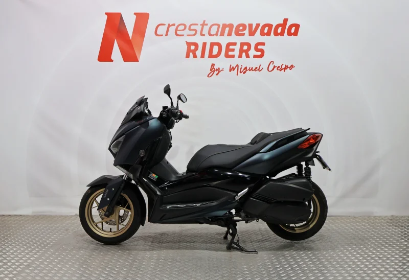 Imagen de Yamaha XMAX 300 TECH MAX