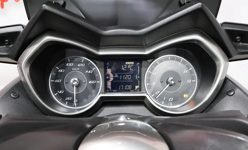 Imagen de Yamaha XMAX 300 TECH MAX