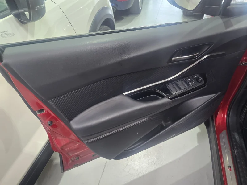 Imagen de TOYOTA C-HR